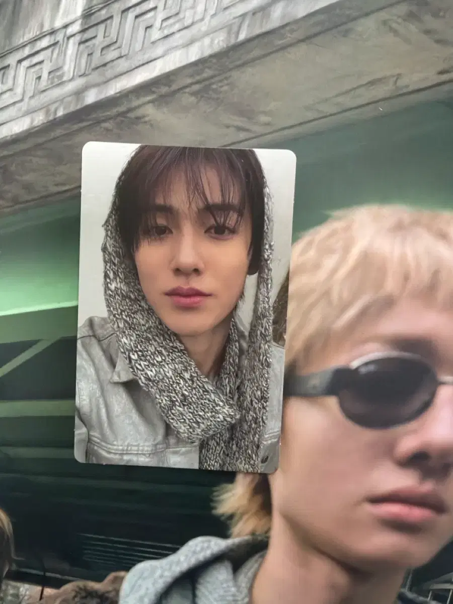 thumbnail-0
